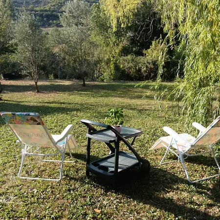 Etage Privatif Au Calme - 2 & Salle De Bains Bed & Breakfast
