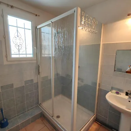 Etage Privatif Au Calme - 2 & Salle De Bains