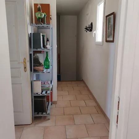 Etage Privatif Au Calme - 2 & Salle De Bains Bed & Breakfast