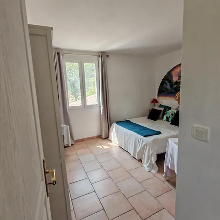 Etage Privatif Au Calme - 2 & Salle De Bains 3* Barret-de-Lioure